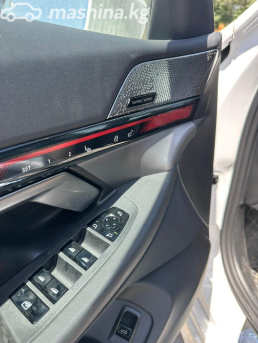 BMW 5 серии VIII (G60/G61/G68) 530i xDrive 2.0, 2024 Бишкек - сүрөт 4