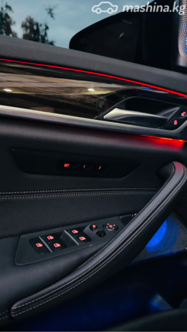 BMW 5 серии VII (G30/G31) Рестайлинг 540i 3.0, 2021 Бишкек - сүрөт 10