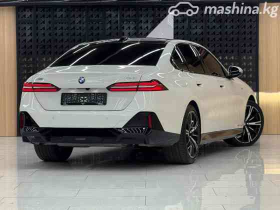 BMW 5 серии VIII (G60/G61/G68) 530i xDrive 2.0, 2023 Бишкек