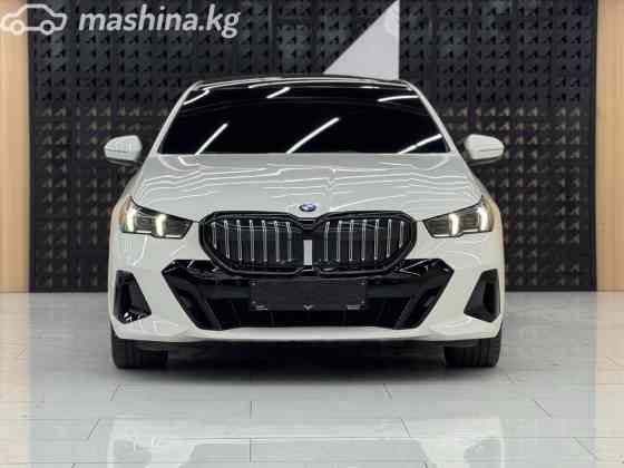BMW 5 серии VIII (G60/G61/G68) 530i xDrive 2.0, 2023 Бишкек