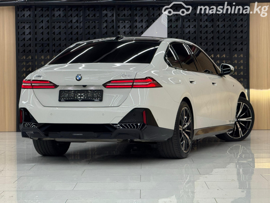 BMW 5 серии VIII (G60/G61/G68) 530i xDrive 2.0, 2023 Бишкек - сүрөт 6