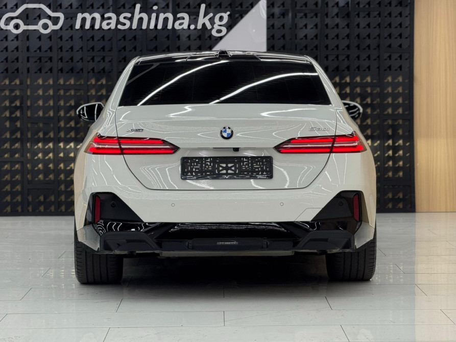 BMW 5 серии VIII (G60/G61/G68) 530i xDrive 2.0, 2023 Бишкек - сүрөт 5