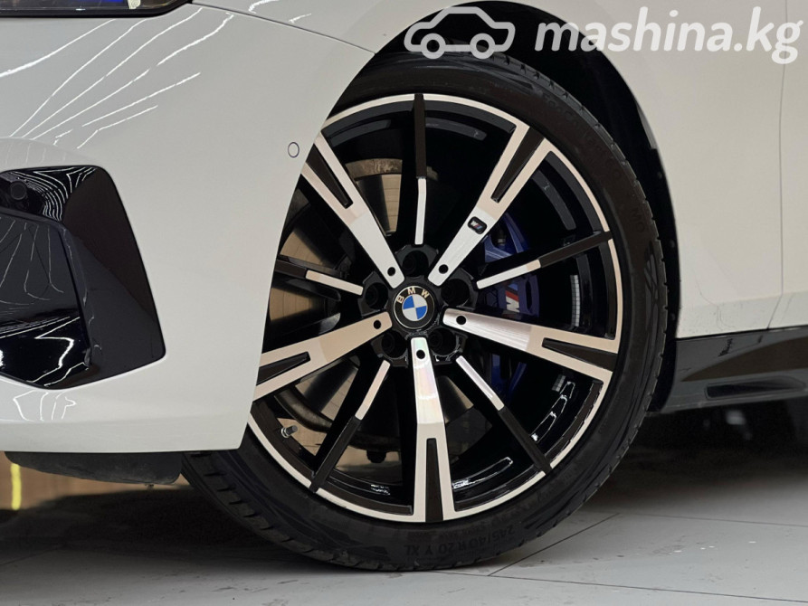 BMW 5 серии VIII (G60/G61/G68) 530i xDrive 2.0, 2023 Бишкек - сүрөт 7