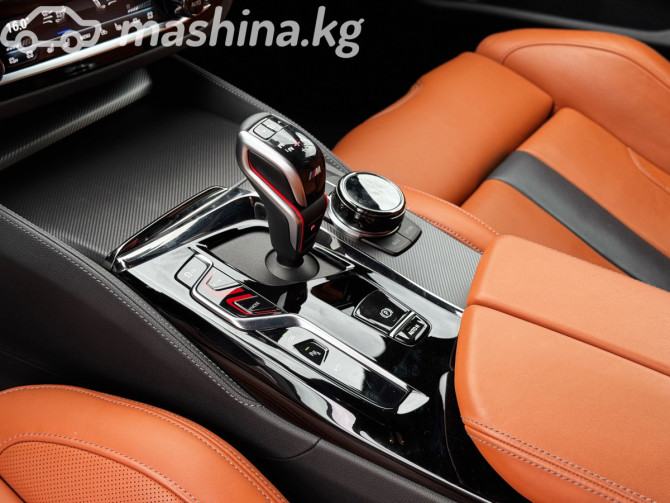 BMW 5 серии VII (G30/G31) Рестайлинг M550i xDrive 4.4, 2023 Бишкек - изображение 8