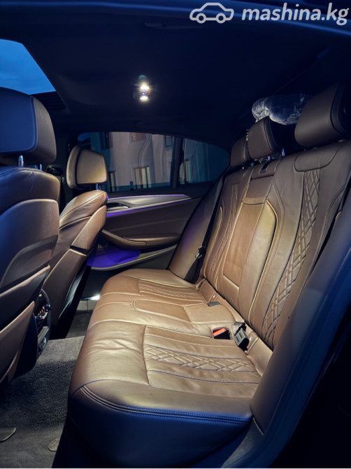 BMW 5 серии VII (G30/G31) M550i xDrive 4.4, 2018 Бишкек - сүрөт 11