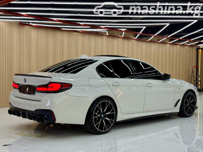 BMW 5 серии VII (G30/G31) 540i xDrive 3.0, 2018 Бишкек - сүрөт 4