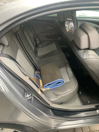 BMW 5 серии V (E60/E61) Рестайлинг 525i 2.5, 2007 Бишкек - изображение 4