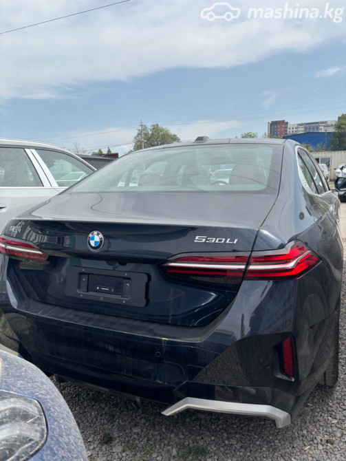 BMW 5 серии VIII (G60/G61/G68) 530Li 2.0, 2025 Бишкек - сүрөт 3