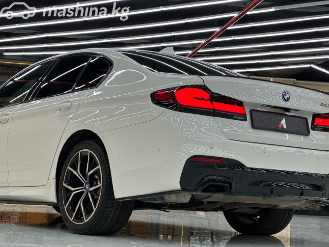 BMW 5 серии VII (G30/G31) Рестайлинг 530e 2.0, 2022 Бишкек - изображение 6