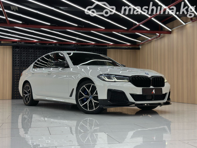 BMW 5 серии VII (G30/G31) Рестайлинг 530e 2.0, 2022 Бишкек - изображение 3