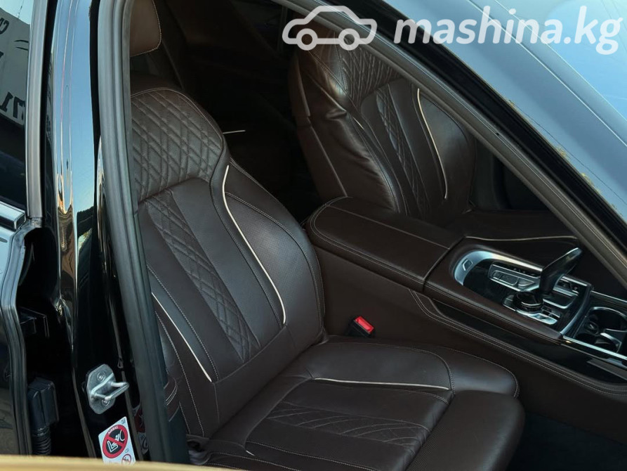 BMW 7 серии VI (G11/G12) 750Li xDrive 4.4, 2015 Бишкек - сүрөт 9