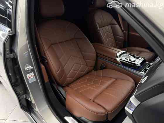 BMW 7 серии VII (G70) M760e xDrive 3.0, 2023 Бишкек