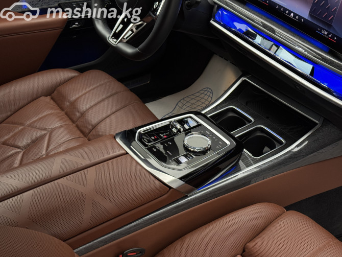 BMW 7 серии VII (G70) M760e xDrive 3.0, 2023 Бишкек - изображение 3