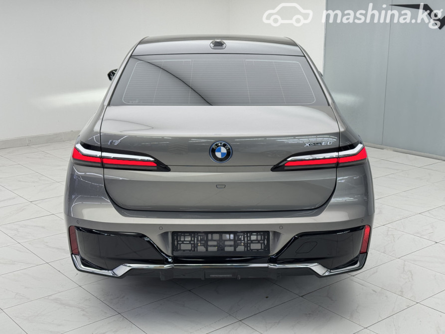 BMW 7 серии VII (G70) M760e xDrive 3.0, 2023 Бишкек - сүрөт 12