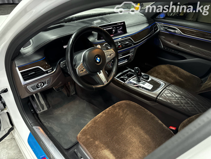 BMW 7 серии VI (G11/G12) Рестайлинг 750Li xDrive 4.4, 2020 Бишкек - сүрөт 6
