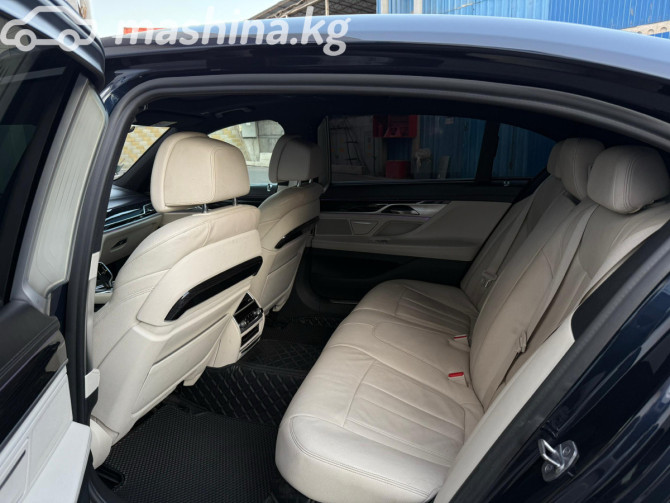 BMW 7 серии VI (G11/G12) Рестайлинг 730i 2.0, 2020 Бишкек - изображение 9