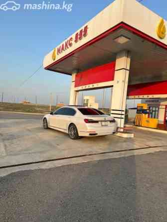 BMW 7 серии VI (G11/G12) Рестайлинг 740Li xDrive 3.0, 2020 Бишкек