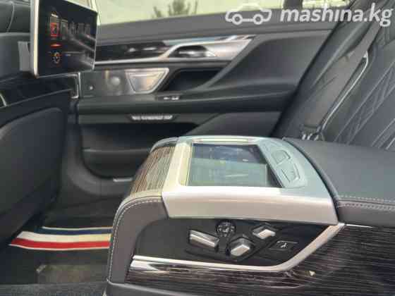 BMW 7 серии VI (G11/G12) 740Li xDrive 3.0, 2018 Бишкек