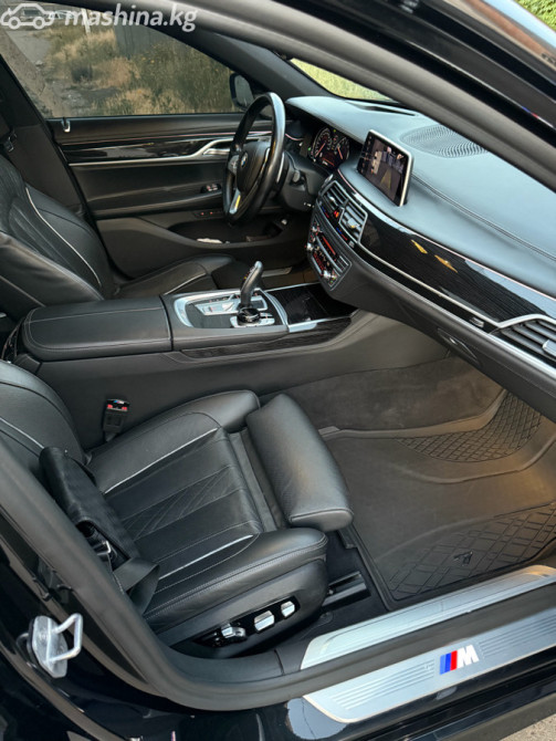 BMW 7 серии VI (G11/G12) 750Li xDrive 4.4, 2019 Бишкек - сүрөт 3