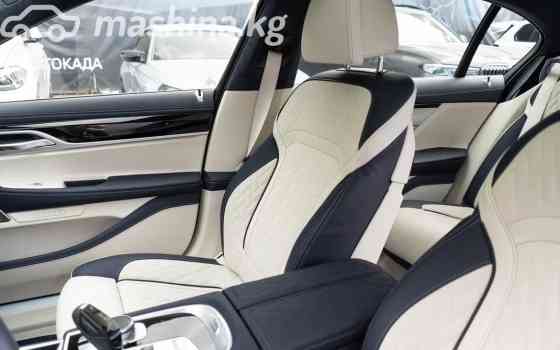 BMW 7 серии VI (G11/G12) Рестайлинг 750i xDrive 4.4, 2021 Бишкек