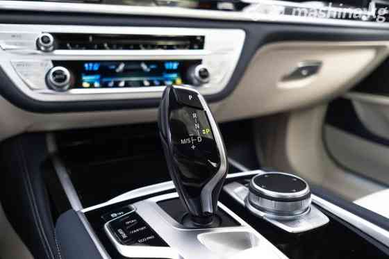 BMW 7 серии VI (G11/G12) Рестайлинг 750i xDrive 4.4, 2021 Бишкек