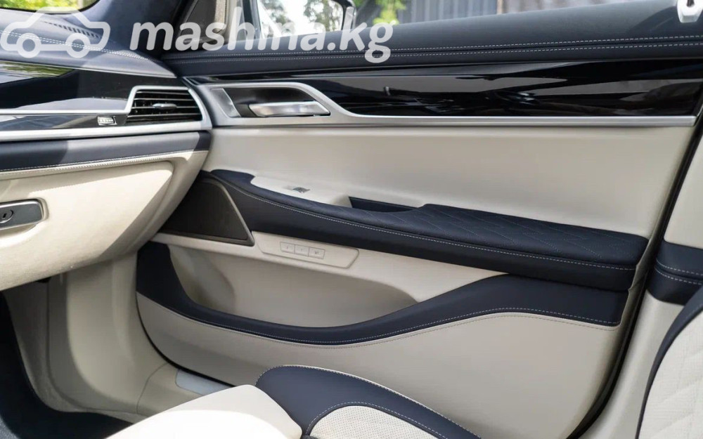 BMW 7 серии VI (G11/G12) Рестайлинг 750i xDrive 4.4, 2021 Бишкек - сүрөт 7