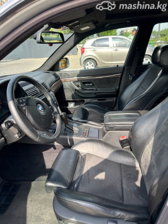 BMW 7 серии III (E38) Рестайлинг 740i 4.4, 2001 Бишкек - сүрөт 4