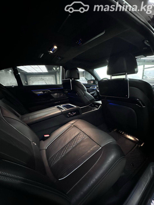 BMW 7 серии VI (G11/G12) 750Li xDrive 4.4, 2015 Bishkek - photo 11
