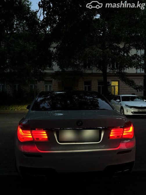 BMW 7 серии V (F01/F02/F04) 750i 4.4, 2010 Bishkek - photo 7