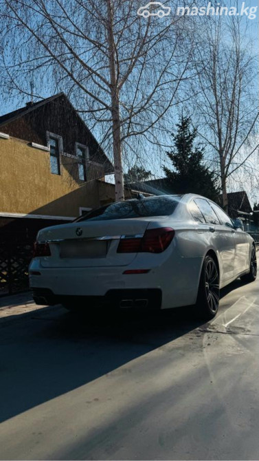 BMW 7 серии V (F01/F02/F04) 750i 4.4, 2010 Bishkek - photo 2