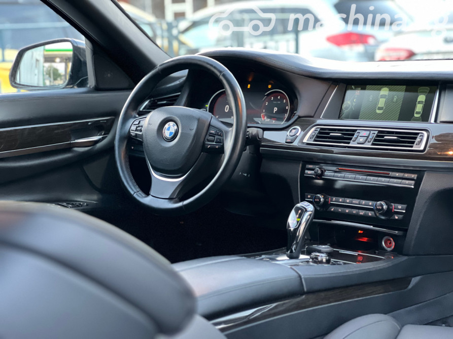 BMW 7 серии V (F01/F02/F04) Рестайлинг 750Li xDrive 4.4, 2013 Bishkek - photo 7