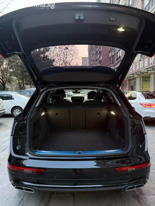 Audi Q5 II (FY) Рестайлинг 45 TFSI 2.0, 2022 Бишкек - изображение 3