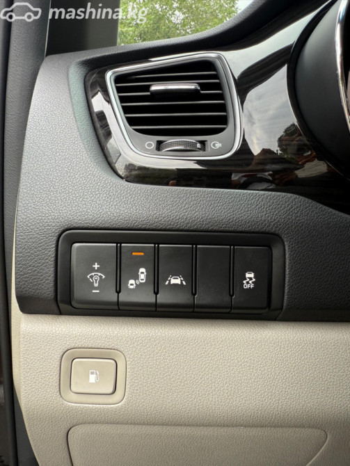 Kia Carnival III 2.2, 2018 Бишкек - изображение 9