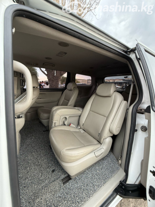 Kia Carnival III 2.2, 2018 Бишкек - изображение 8