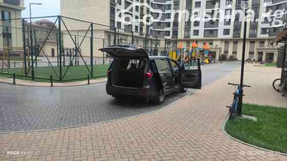 Kia Carnival III 3.3, 2017 Bishkek