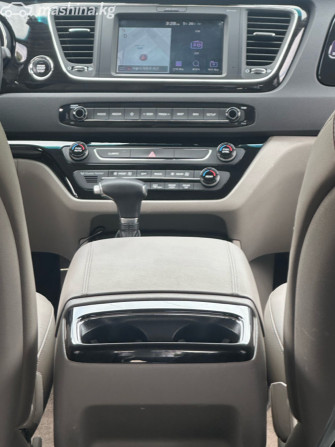 Kia Carnival III 2.2, 2018 Bishkek - photo 3
