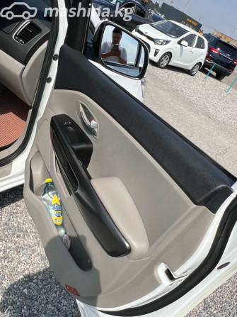 Kia Carnival III 2.2, 2018 Bishkek - photo 4