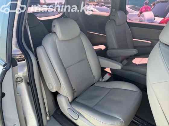Kia Carnival III 2.2, 2017 Bishkek