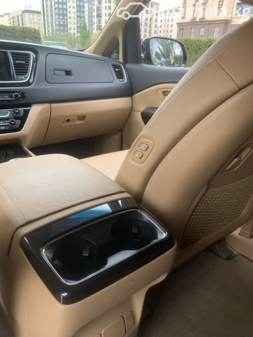 Kia Carnival III 2.2, 2018 Bishkek - photo 12