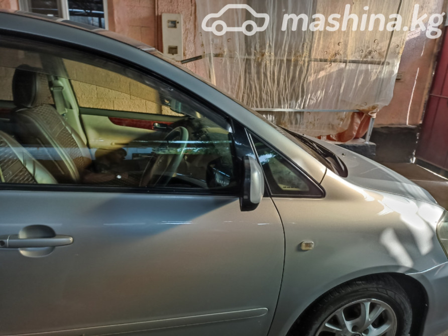 Toyota Ipsum II (M20) Рестайлинг 2.4, 2004 Бишкек - сүрөт 2