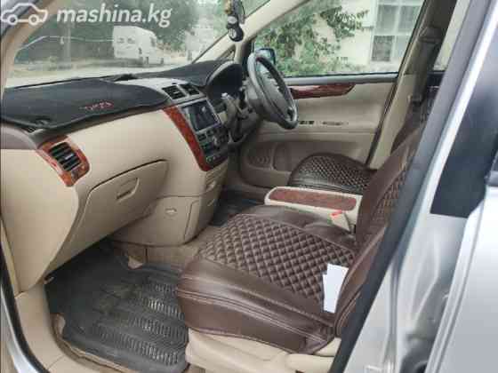 Toyota Ipsum II (M20) Рестайлинг 2.4, 2004 Bishkek