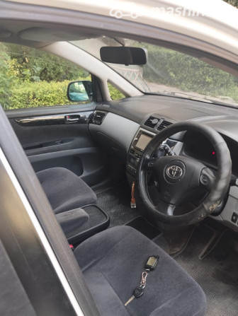 Toyota Ipsum II (M20) 2.4, 2003 Bishkek - photo 2