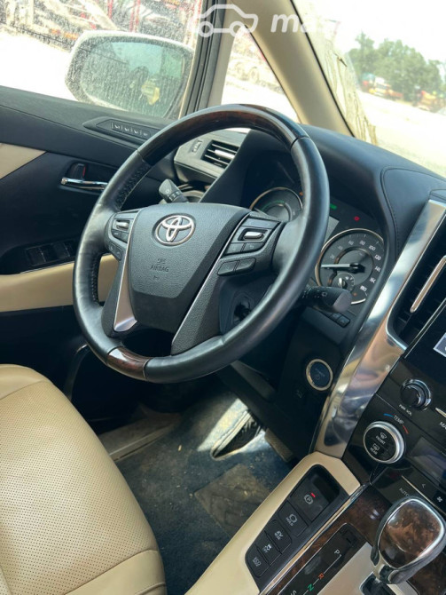 Toyota Alphard III Рестайлинг 2.5, 2022 Бишкек - сүрөт 7