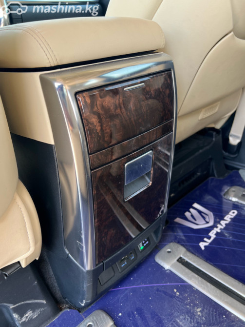 Toyota Alphard III Рестайлинг 2.5, 2022 Бишкек - сүрөт 6