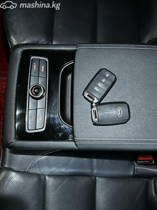 Kia K7 YG (II) 3.0, 2018 Bishkek - photo 11