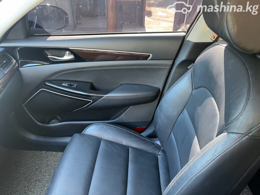 Kia K7 YG (II) 3.0, 2018 Bishkek - photo 11