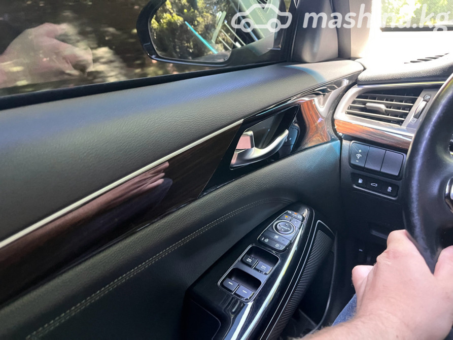 Kia K7 YG (II) 3.0, 2018 Bishkek - photo 12