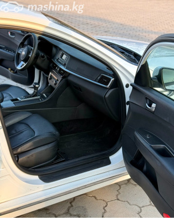 Kia K5 II Седан 2.0, 2019 Bishkek - photo 9