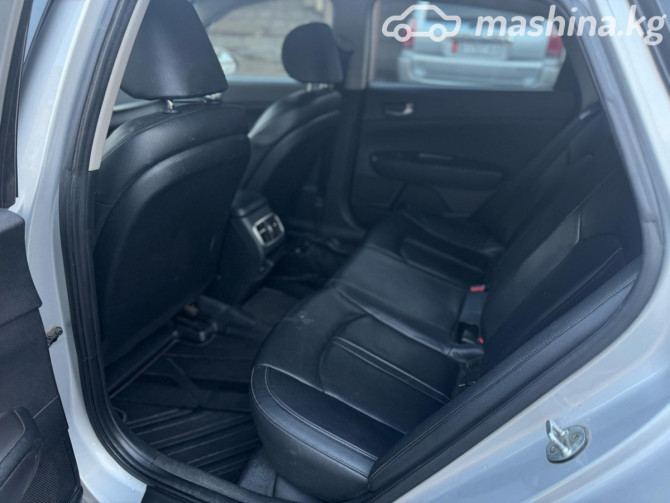 Kia K5 II Седан 2.0, 2018 Бишкек - сүрөт 8