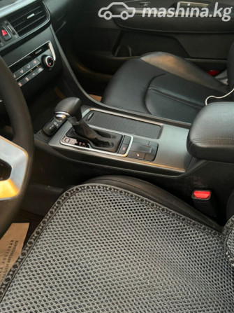 Kia K5 II Седан 2.0, 2018 Бишкек - сүрөт 9